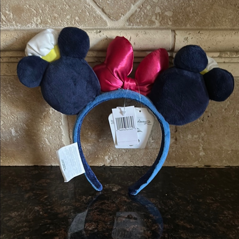 Disney Mickey and Minnie cruise line  Ears Headband no tag fell off brand new - Picture 3 of 5